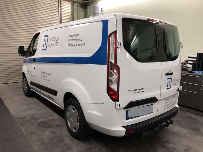 Fahrzeugbeschriftung Ford transit